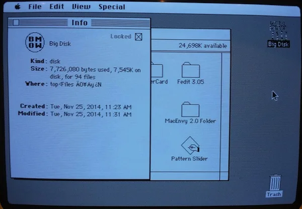 Mac booted from an emulated HD20