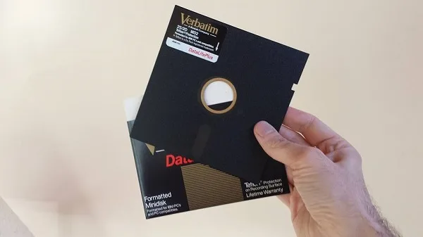 5.25 inch floppy disk