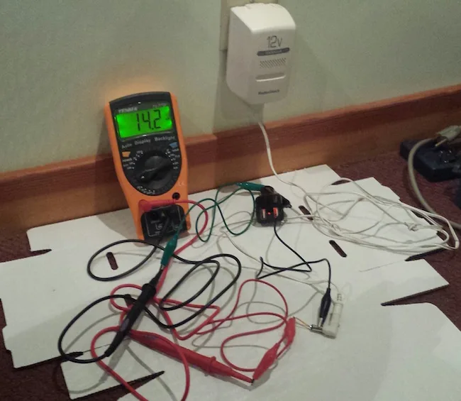 Measuring the charger's standby current