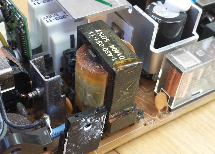 Power supply transformer
