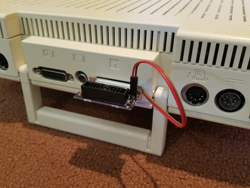 Switched DB-19 adapter on the IIc disk port