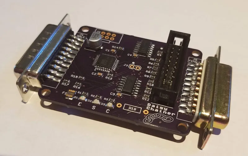 Daisy Chainer board