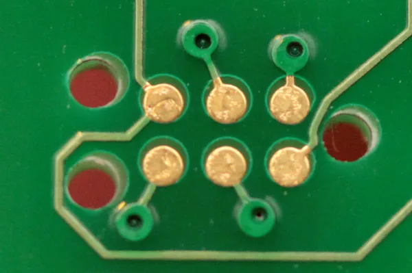 Programming pads on a PCB