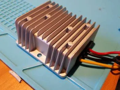 DC-DC converter heat sink