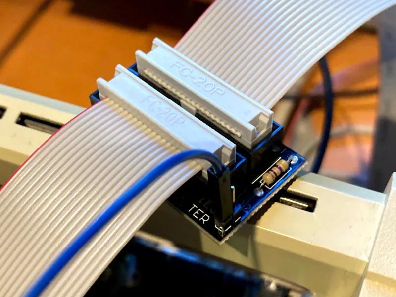 Floppy Emu cable on the Dual 5.25 Adapter