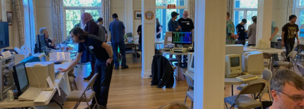 Mactoberfest 2023 meetup crowd